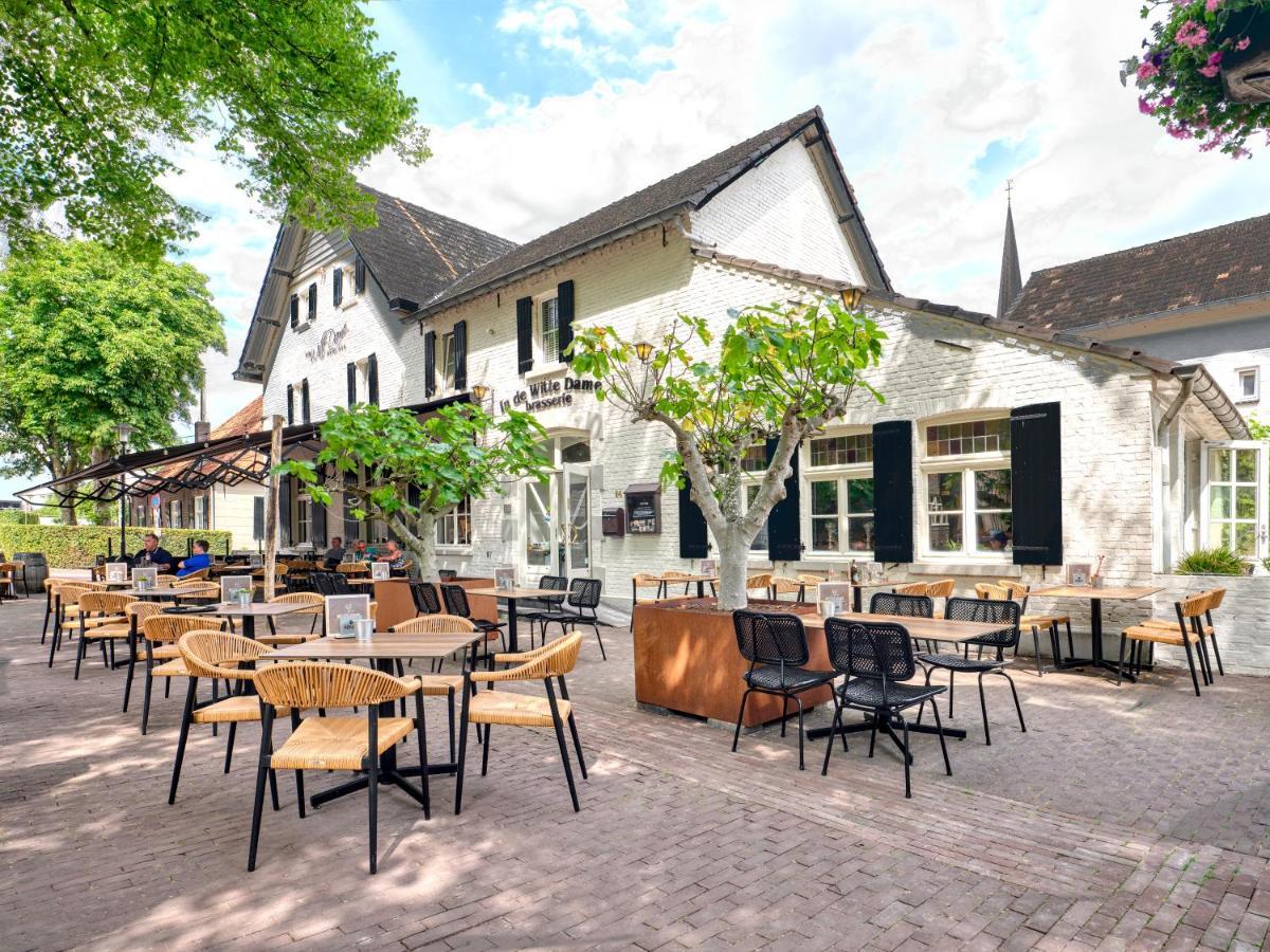 In De Witte Dame Hotel Bar Kitchen Apartments Grubbenvorst Exterior foto