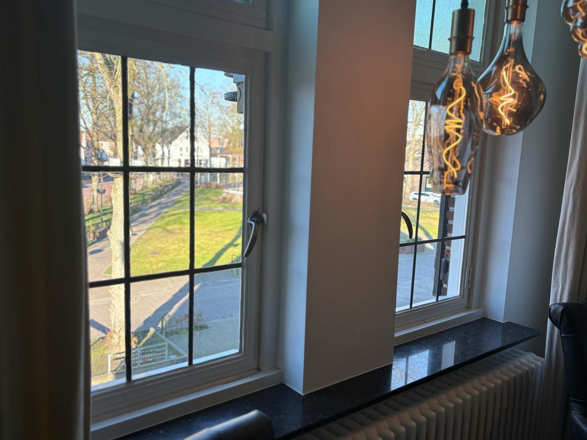 In De Witte Dame Hotel Bar Kitchen Apartments Grubbenvorst Exterior foto