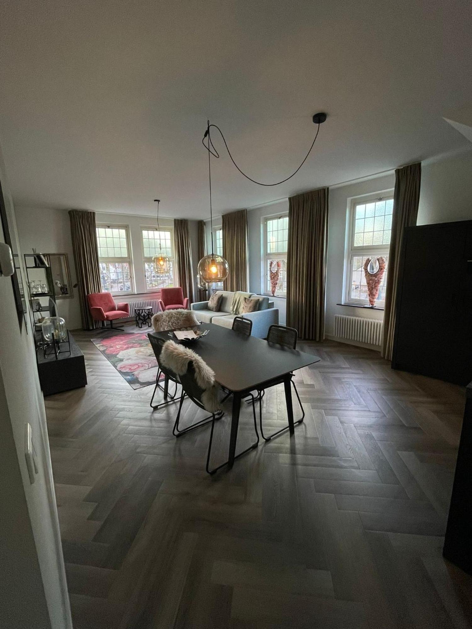 In De Witte Dame Hotel Bar Kitchen Apartments Grubbenvorst Exterior foto